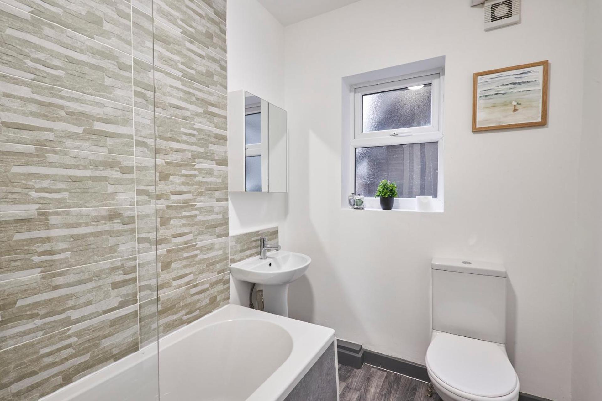 Host & Stay - Clarendon Apartments Редкар Номер фото